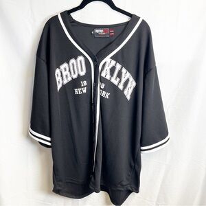 Brooklyn New York Black and White Button Up Jersey Oversize 2X